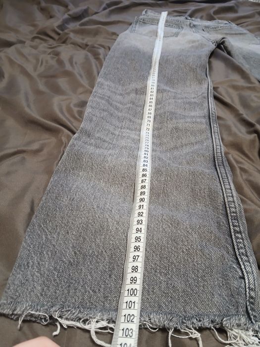 Джинси Zara 36 розмір в сірому кольорі