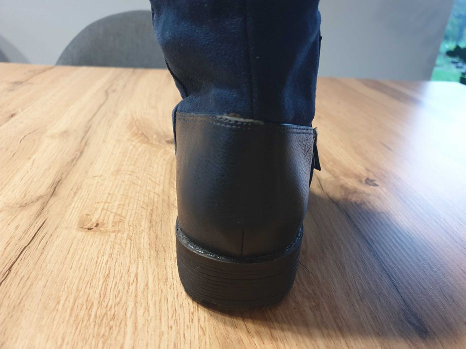 Ocieplane, granatowe botki, trapery, Xti, rozmiar 39