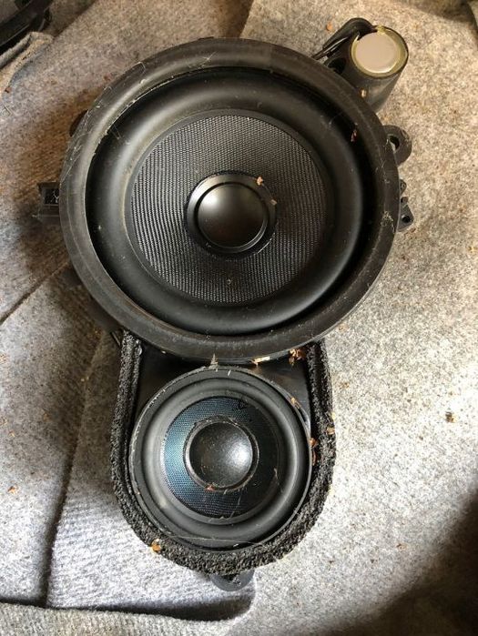 glosniki dynaudio volvo xc90 premium prawy przod