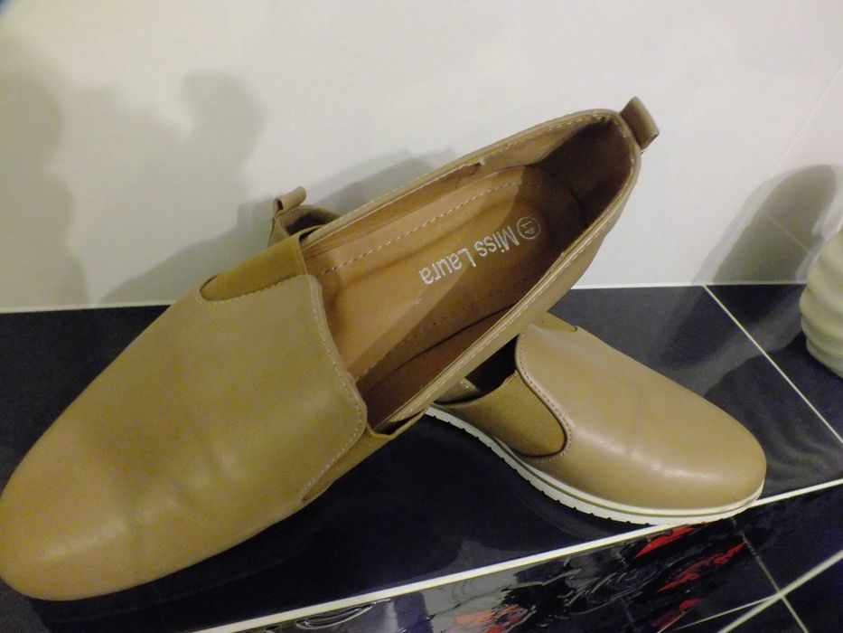 Buty Miss Laura rozmiar 41