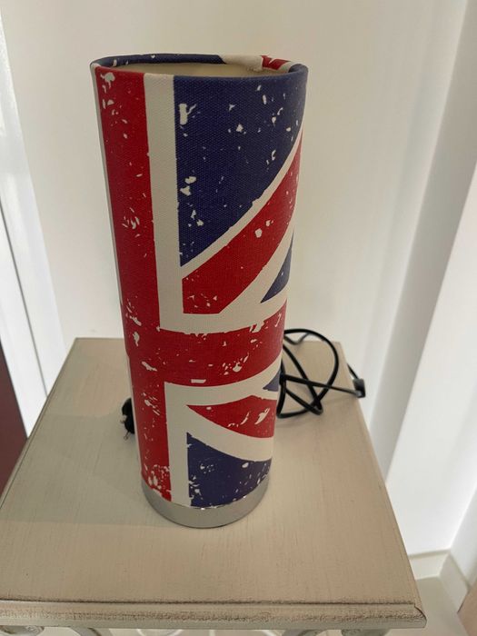 Lâmpada de apoio padrão Londres Preço 5 €