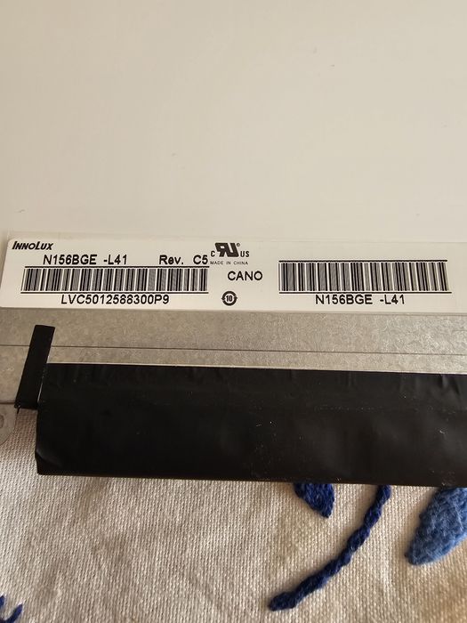 Display Ecrã Led 15.6 brilhante slim. Como novo