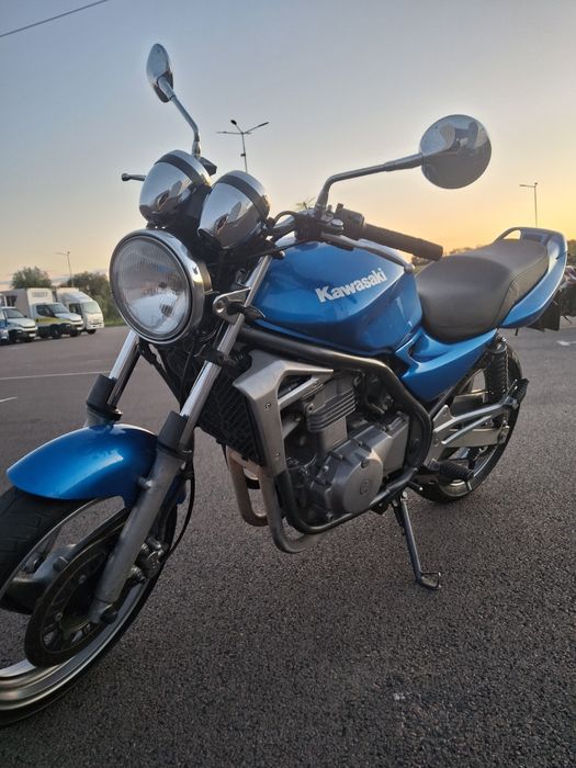 Kawasaki      ER5