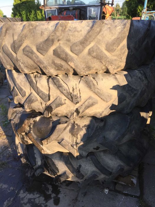 sprzedam opony 13,6/36