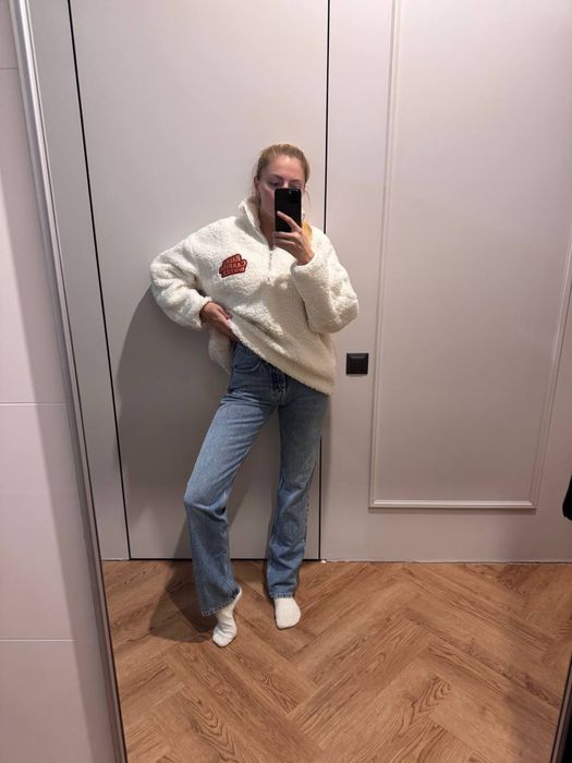 Джинсы  zara straight fit /34р