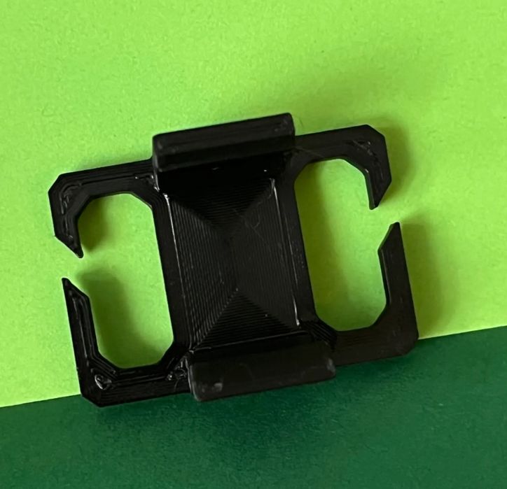 Clip Molle para Ferramentas
