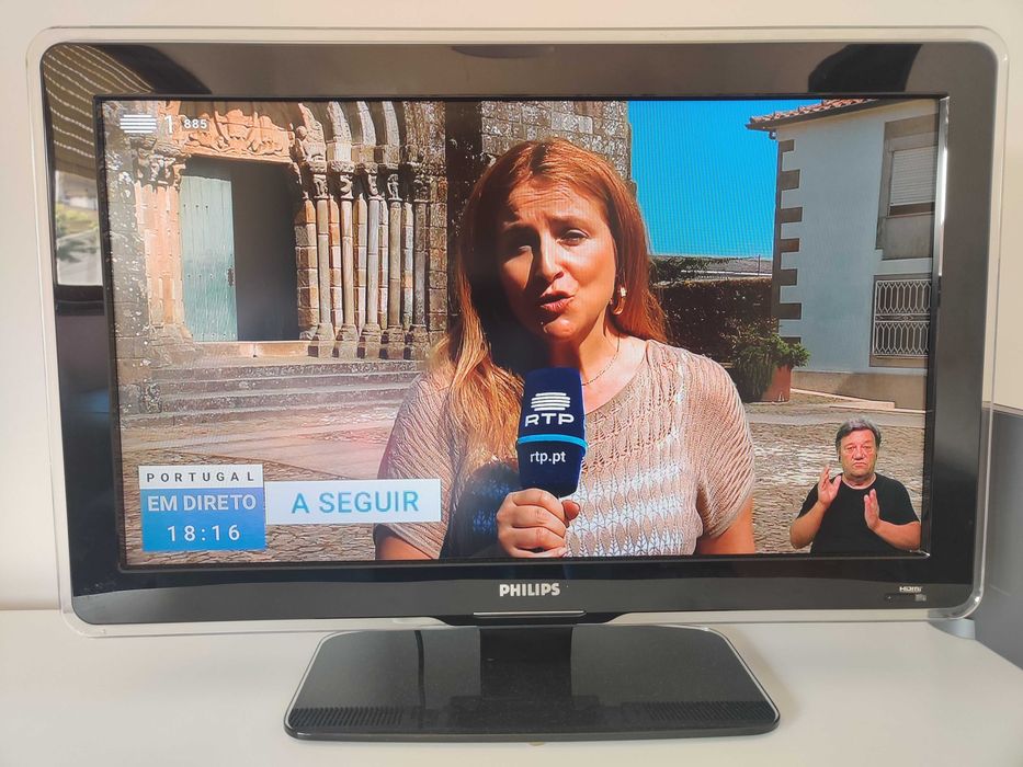 TV Philips LCD 32PFL7403D/12 Espinho • - Main Image