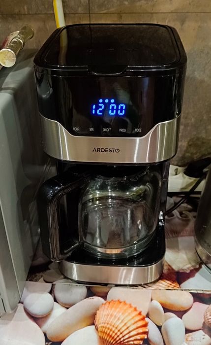 Кавоварка крапельна Ardesto FCM-D3100 в майже ідеальному стані