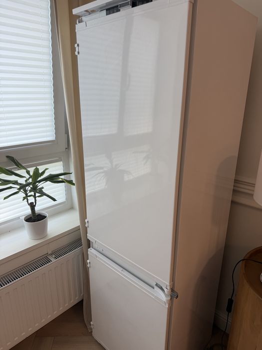 Lodówka do zabudowy Beko BCNA275E4SN NeoFrost HarvestFresh 254 l