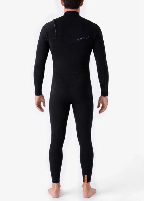 Fato surf deeply
