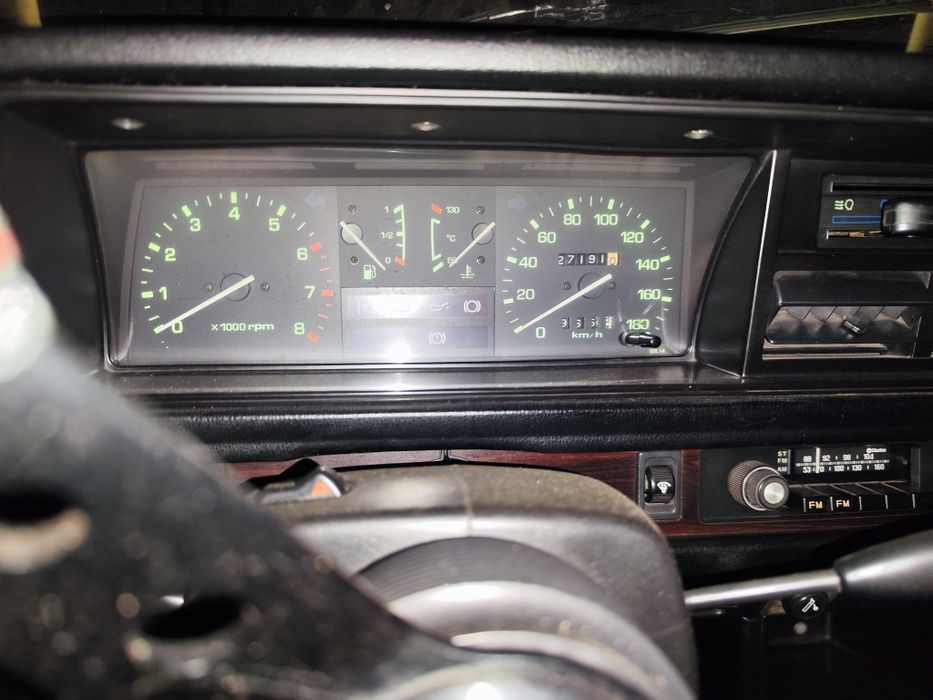 Mazda 323 — fotografia 5