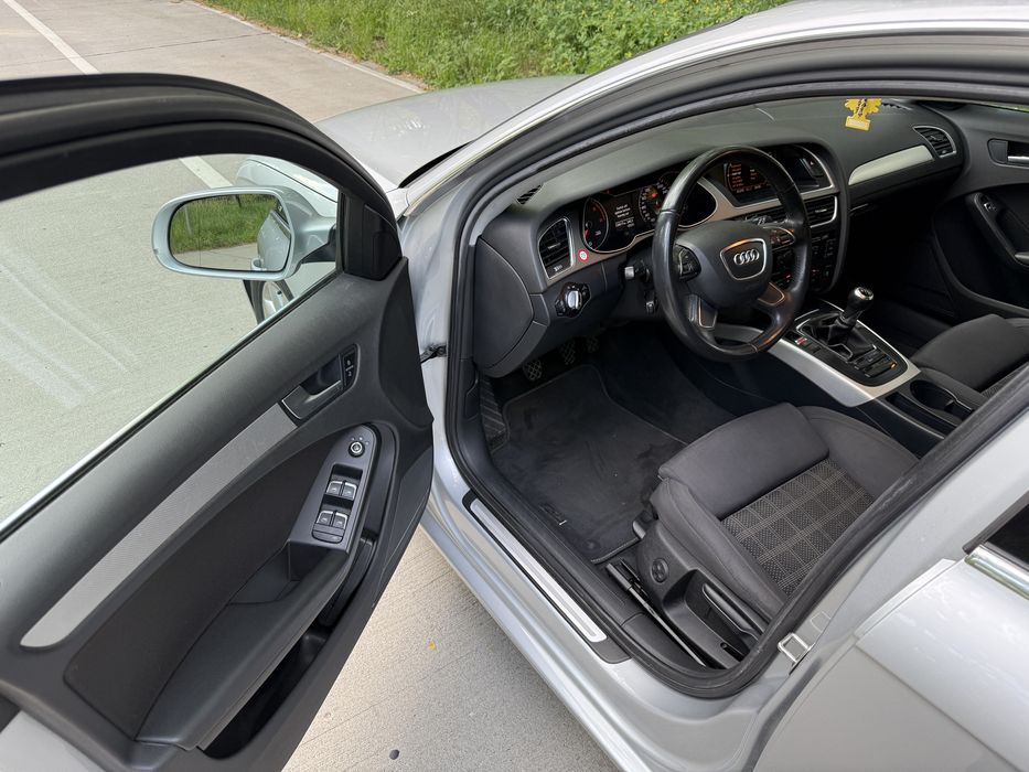 Audi A4 B8 lift 2013 2.0 tdi Bixenon doinwestowana