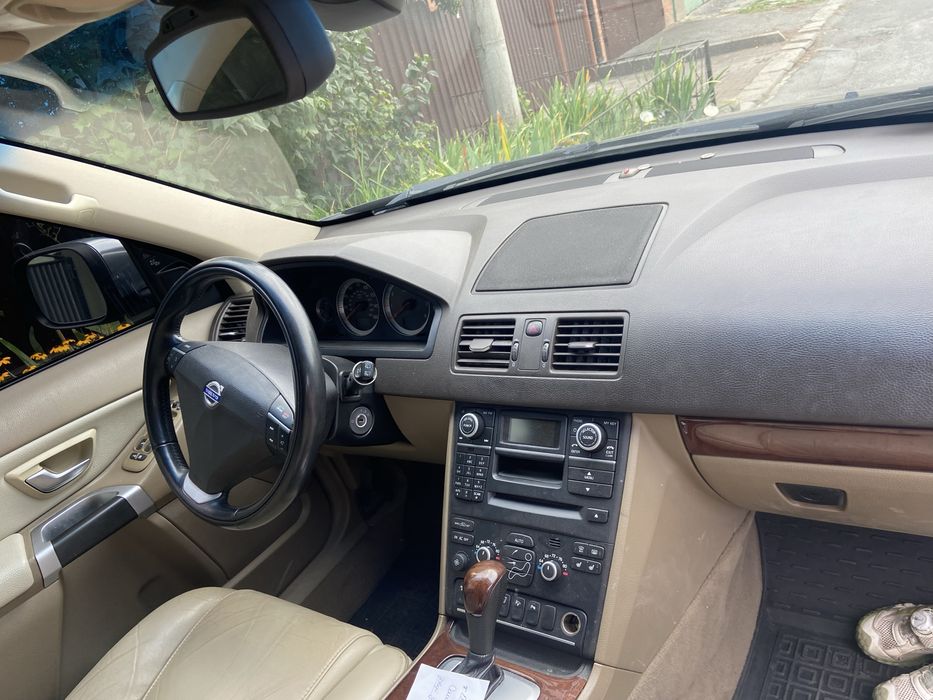 Продам volvo xc 90