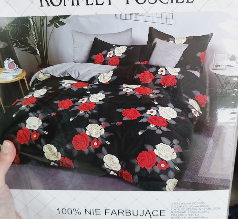 Czarna pościel w kwiaty róże 4 elementy
