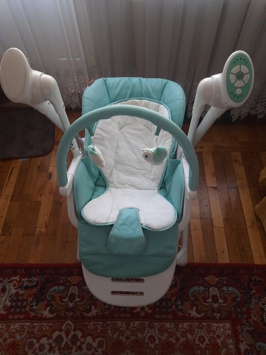 Стільчик для годування , гойдалка Carello Triumph