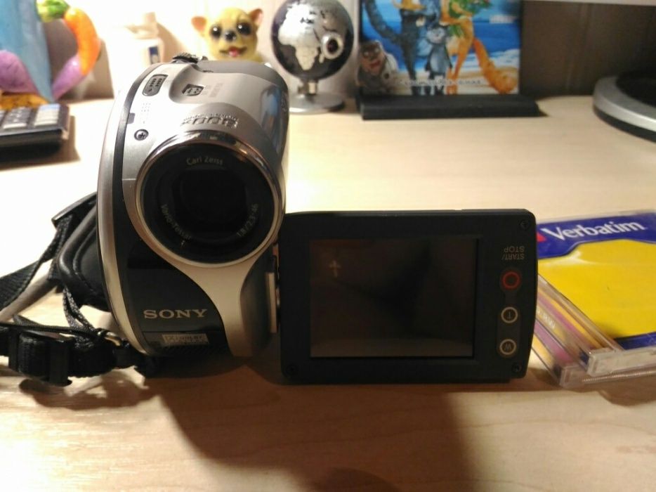 Видеокамера sony
