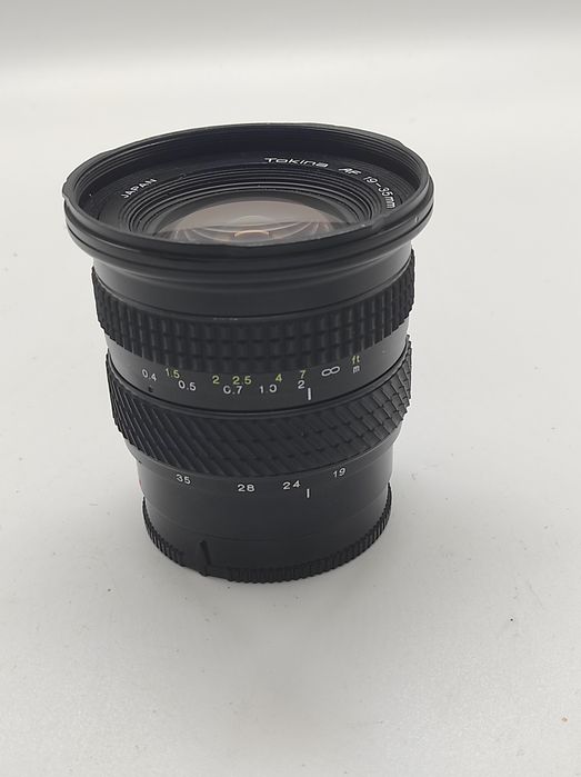 Obiektyw Tokina 19-35mm, mocowanie Sony Minolta.