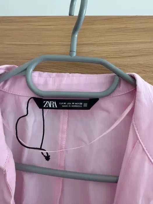 Sukienka szmizjerka Zara