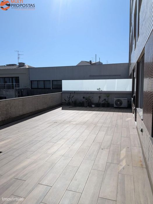 T2 C/ Terraço - S. Vicente