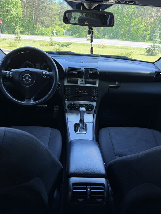 Mercedes-Benz C-Class 2007 VIN WDB2030461A953027 фото оголошення 6 з 8