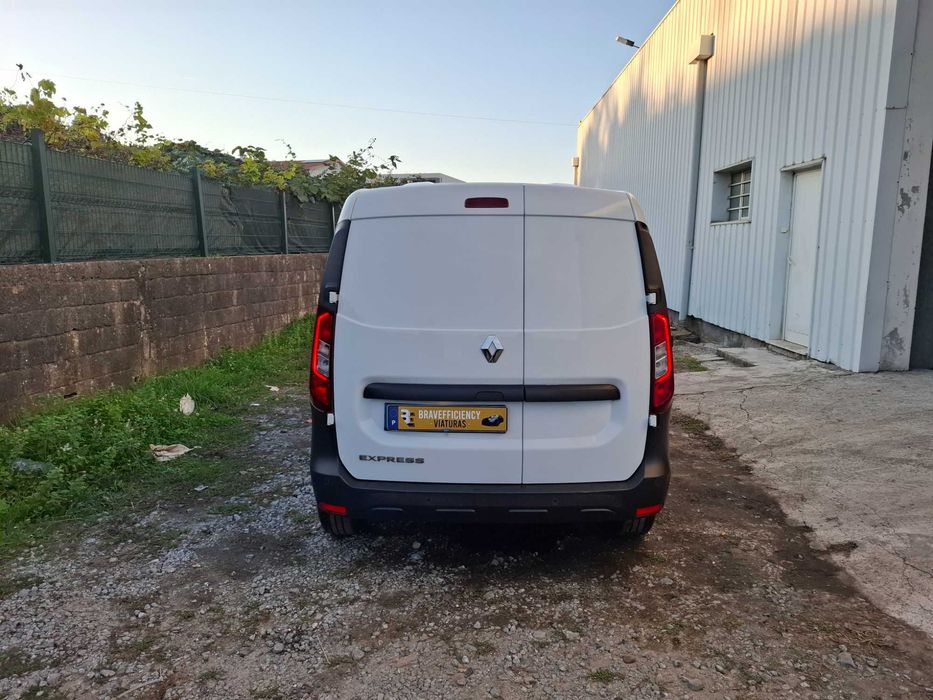 RENAULT EXPRESS 1.5 BLUE DCI ADVANCE (2 LUGARES) APENAS 39 MIL KMS NACIONAL DE 2023/12 (COM IVA DEDUTIVEL INCLUIDO)