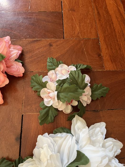 Enfeites flores para velas castiçal