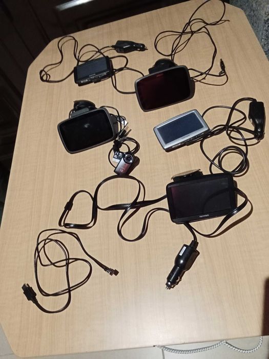 Garmin GPS como novos