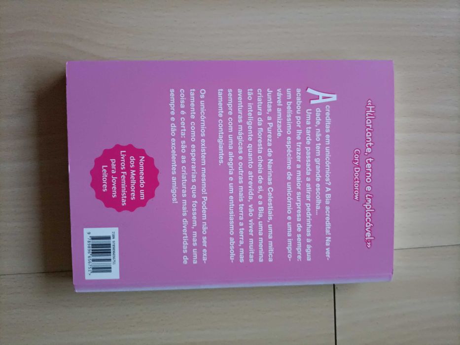 Livro-Bia e o unicórnio