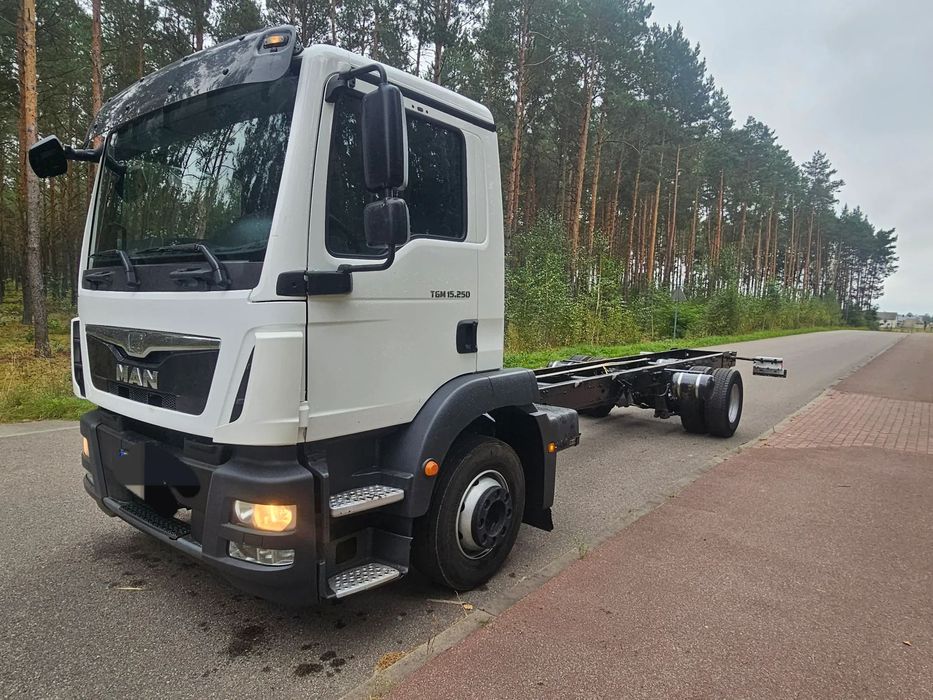 MAN TGM 15.250  2014/15 , Euro 6 ; 15500kg dmc ; Full air ; Automat ; 292000km ;