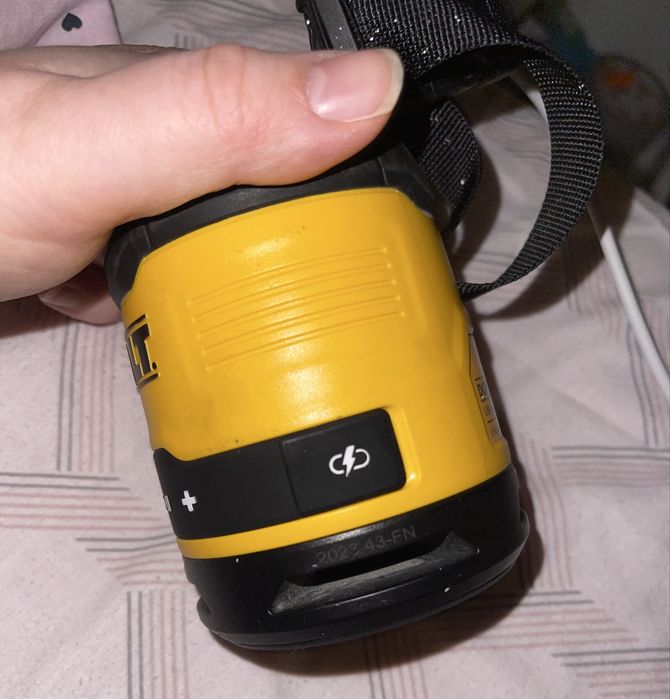 Coluna de som DEWALT original - Bluetooth - preto e amarelo