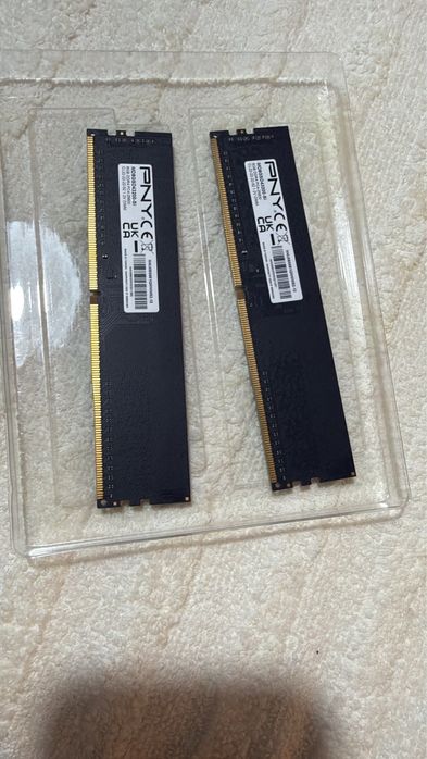 Memória RAM PNY 16GB (2x8GB) DDR4 3200MHz CL22