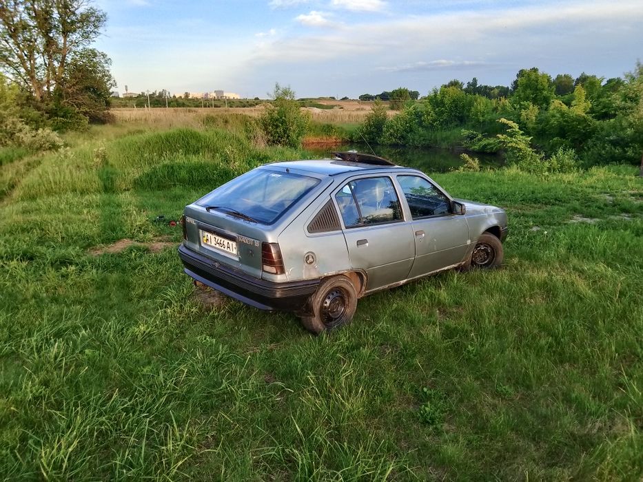 Продам Опель кадет
