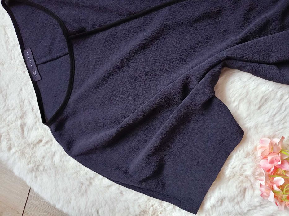 bluzeczka damska  . .