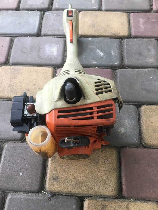 STIHL FS 38 бензинова мотокоса,трімер.