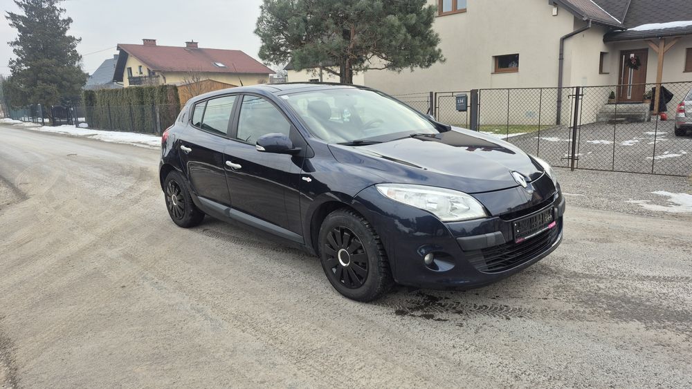 Sprzedam renault megane 3 2010 1.5dci super stan sprowadzony