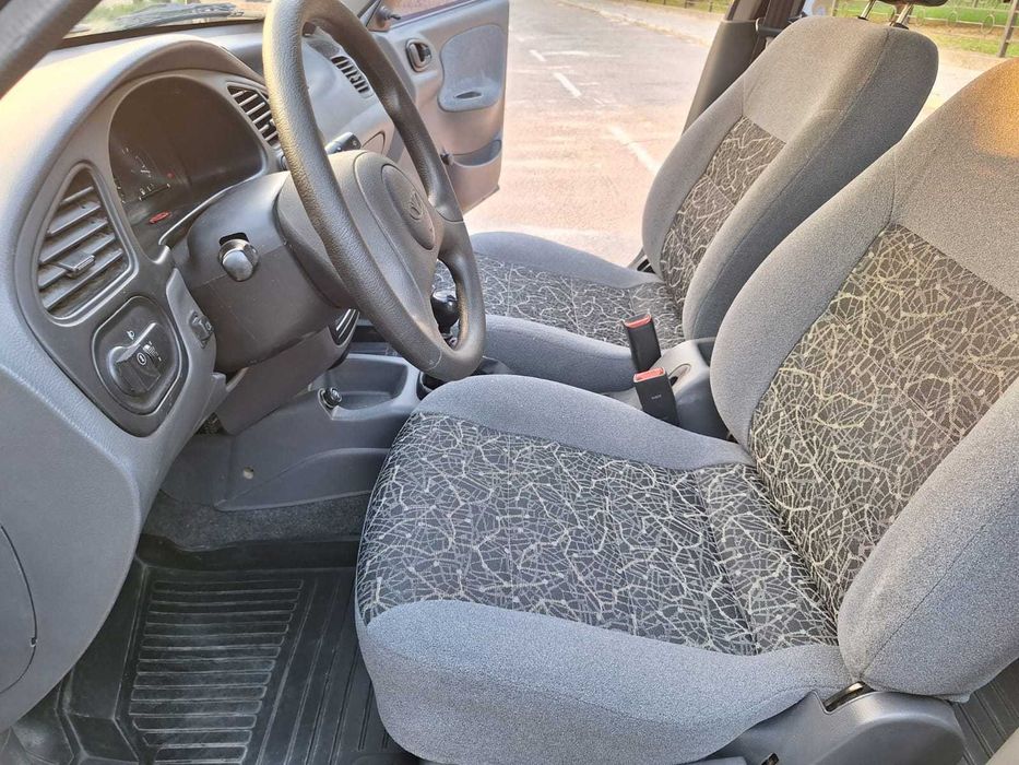 Daewoo Lanos 2004 г.в.