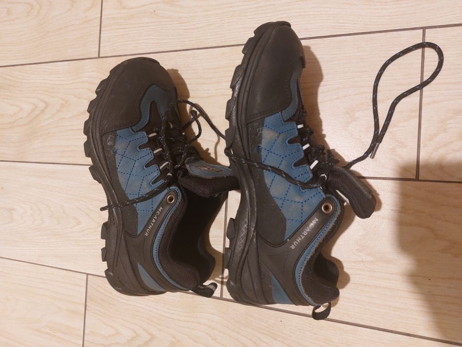 Buty trekkingowe r 39 MC ARTHUR