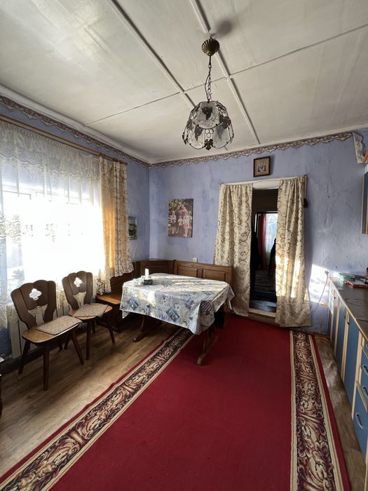 Продаж будинку с. Холмок