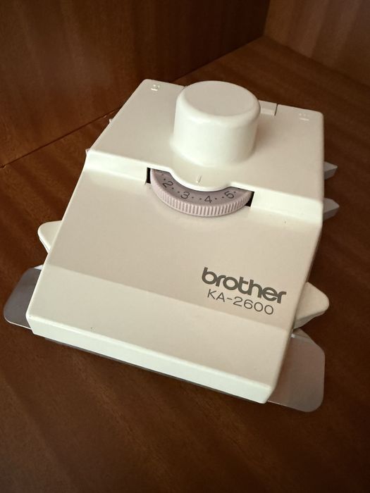 Brother KA 2600 - Carro de Intarsia original