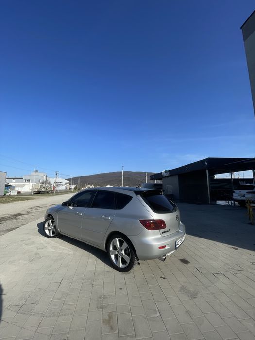 Продам Mazda 3 Hatchback