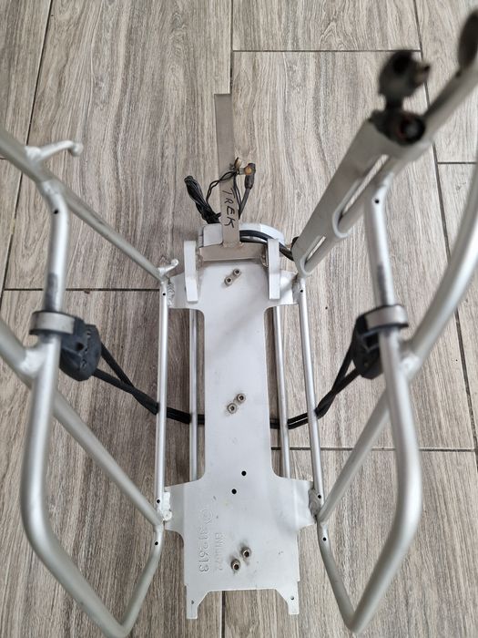 Bagażnik rowerowy tylny pod baterię Trek