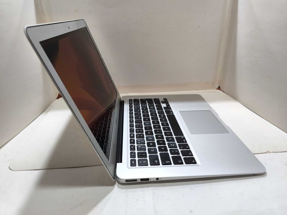 Apple Macbook AIR 13 i5 ssd 128GB