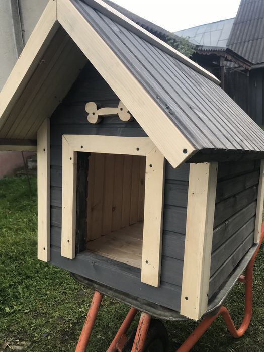 Собача     будка