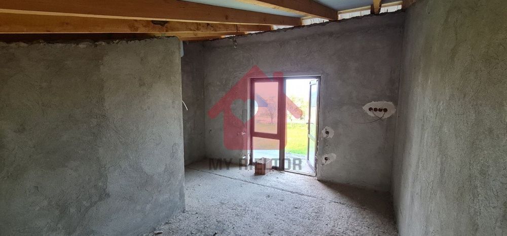 Продаж готельно-ресторанного комплексу Велятино.