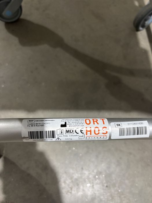 Cadeira de Banho/Sanitária ORTHOS XXI PACIFIC – Nova – 125 kg