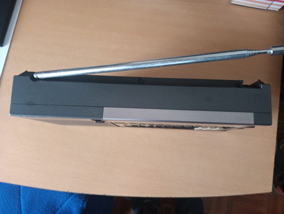 Vendo Sony ICF 2001d