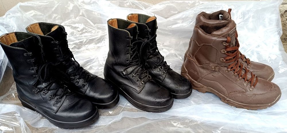 Берци Minerva i берци Magnum ( розмір 50)