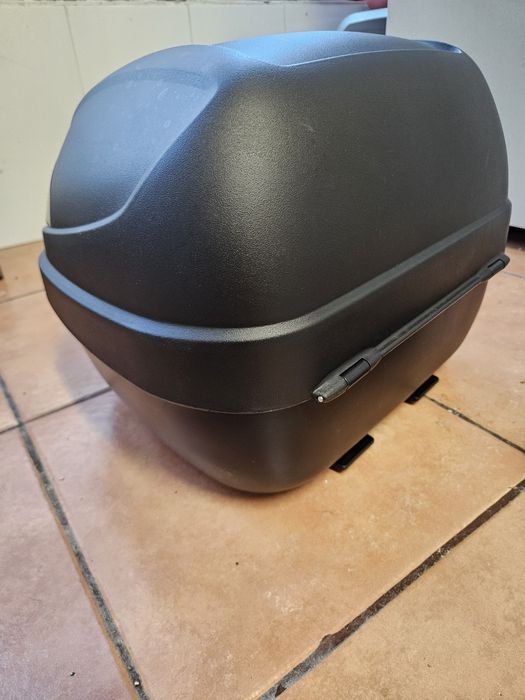 Top case givi 33lt com base givi