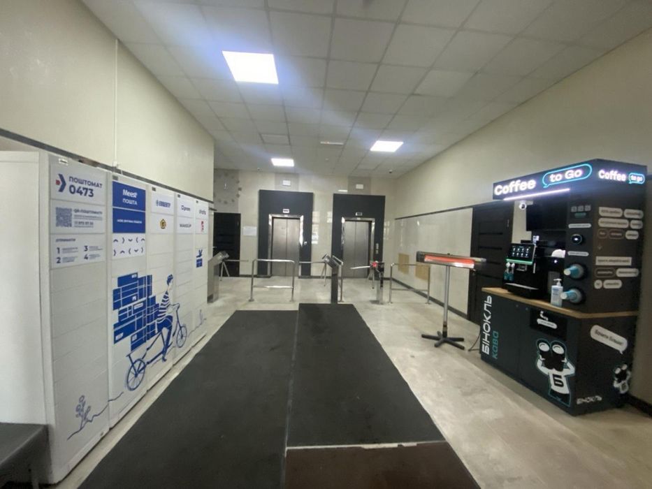 Оренда офісу на вул. Євгенія Сверстюка, 23 на 13,4 м², без комісії