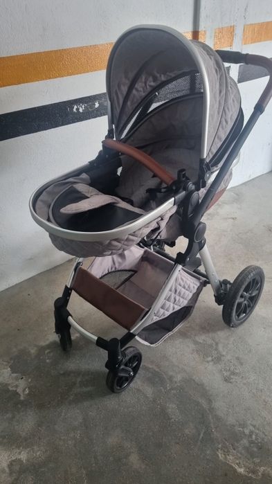Carrinho de bebé 3 em 1